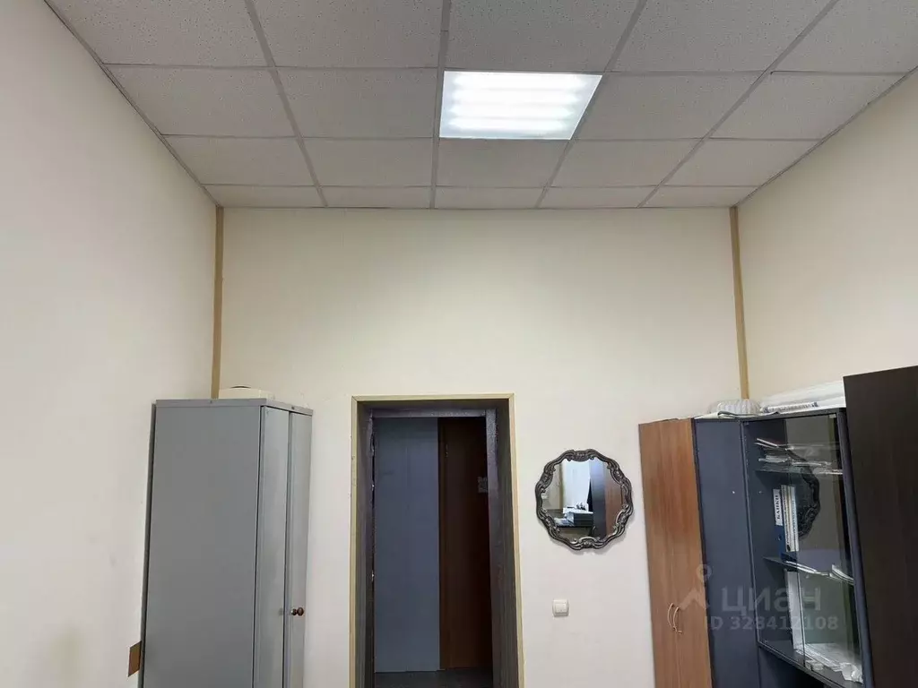 Офис в Краснодарский край, Крымск ул. Маршала Жукова, 53 (10 м) - Фото 1