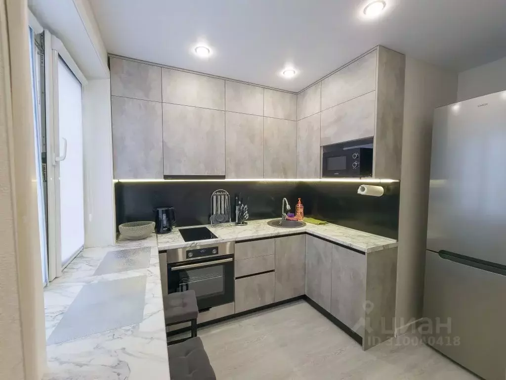 2-к кв. Сахалинская область, Южно-Сахалинск ул. имени Космонавта ... - Фото 1