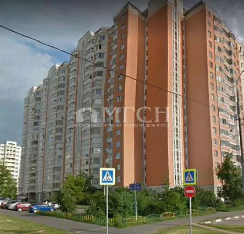 Продается 3-комнатная квартира - Фото 1