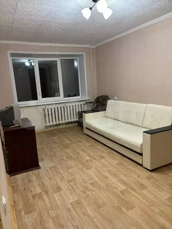 1-к. квартира, 35 м, 1/5 эт. - Фото 1