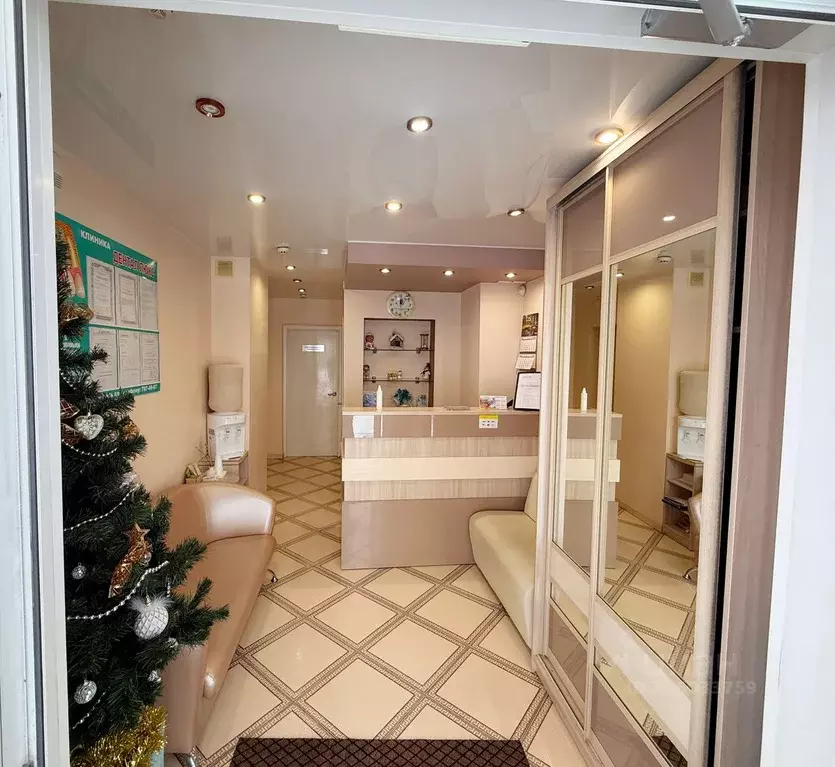 Помещение свободного назначения в Челябинская область, Челябинск ул. ... - Фото 1