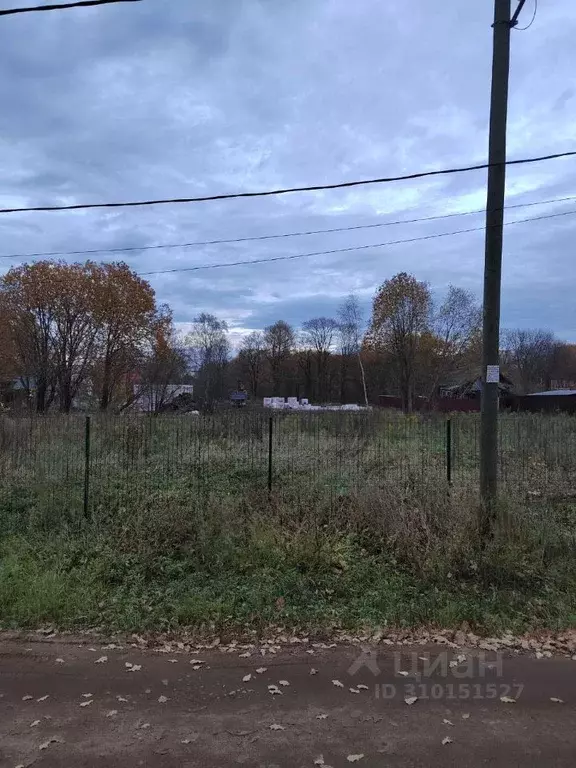 Участок в Ленинградская область, Волхов пос. Халтурино, ул. Грибоедова ... - Фото 1