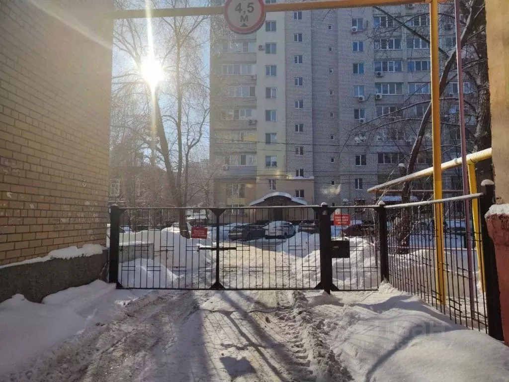 3-к кв. Саратовская область, Саратов ул. Имени Т.Г. Шевченко, 50 (76.1 ... - Фото 2