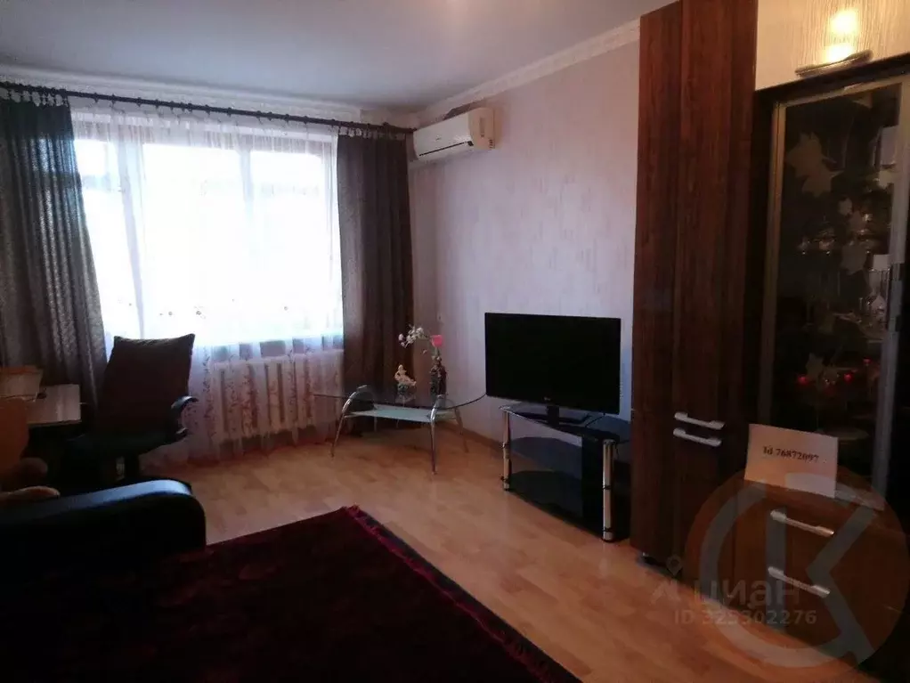 3-к кв. Крым, Евпатория городской округ, Мирный пгт ул. Школьная, 14 ... - Фото 1