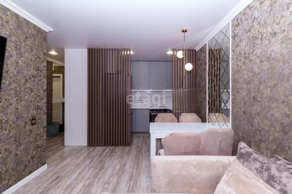 1-к кв. Тюменская область, Тюмень ул. Краснооктябрьская, 14 (35.3 м) - Фото 2