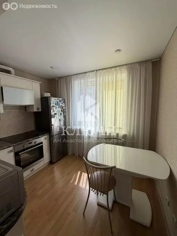 1-комнатная квартира: Белгород, улица 5 Августа, 35 (39 м) - Фото 2