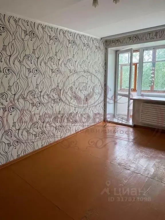 1-к кв. Курганская область, Курган Заозерный жилрайон, 3-й мкр, 31 ... - Фото 0