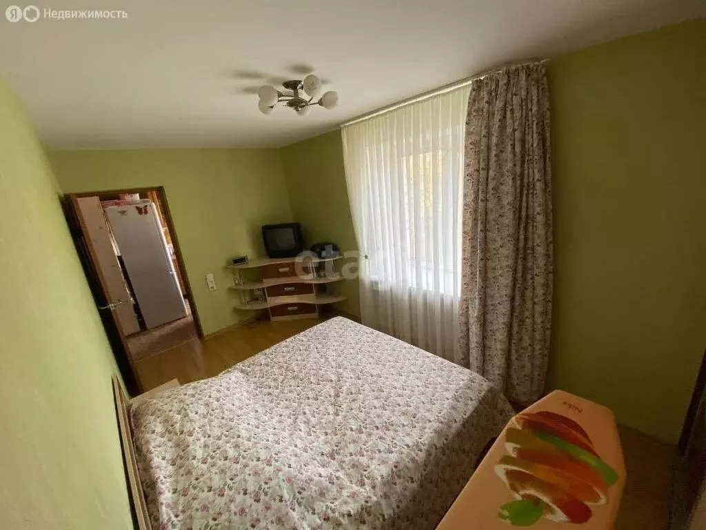 2-комнатная квартира: Сарапул, улица Азина, 92 (40 м) - Фото 1