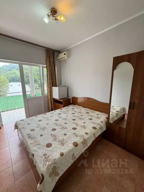 Комната Краснодарский край, Сочи пос. Лоо, ул. Разина, 17/6 - Фото 1