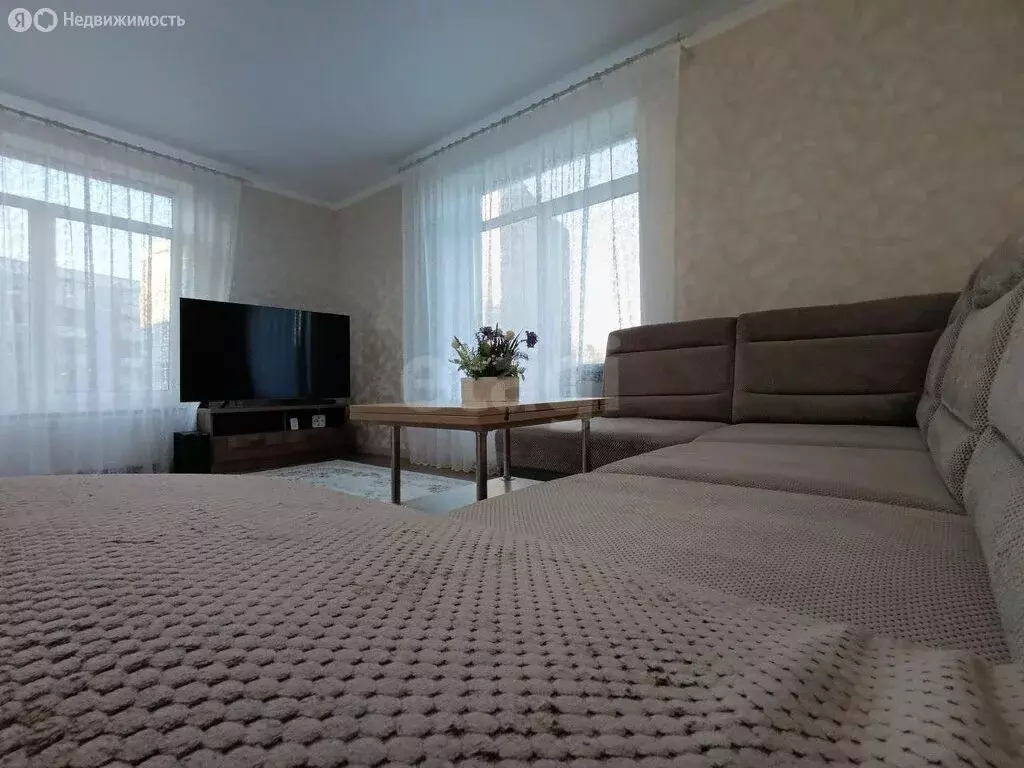 2-комнатная квартира: Светлогорск, улица Гоголя, 6А (61.3 м) - Фото 1