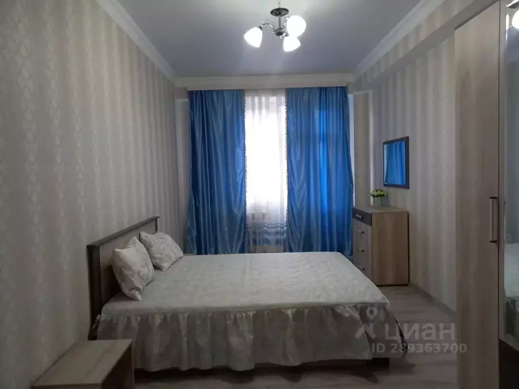 2-к кв. Дагестан, Махачкала просп. Амет-Хана Султана, 33Бк2 (90.0 м) - Фото 1