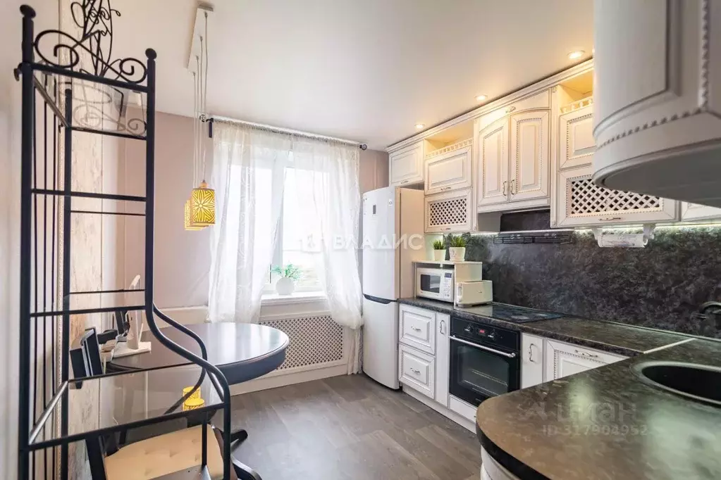 2-к кв. Карелия, Петрозаводск ул. Сусанина, 16 (52.0 м) - Фото 0