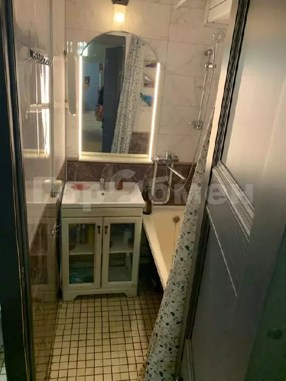 Продается 2-комнатная квартира - Фото 2