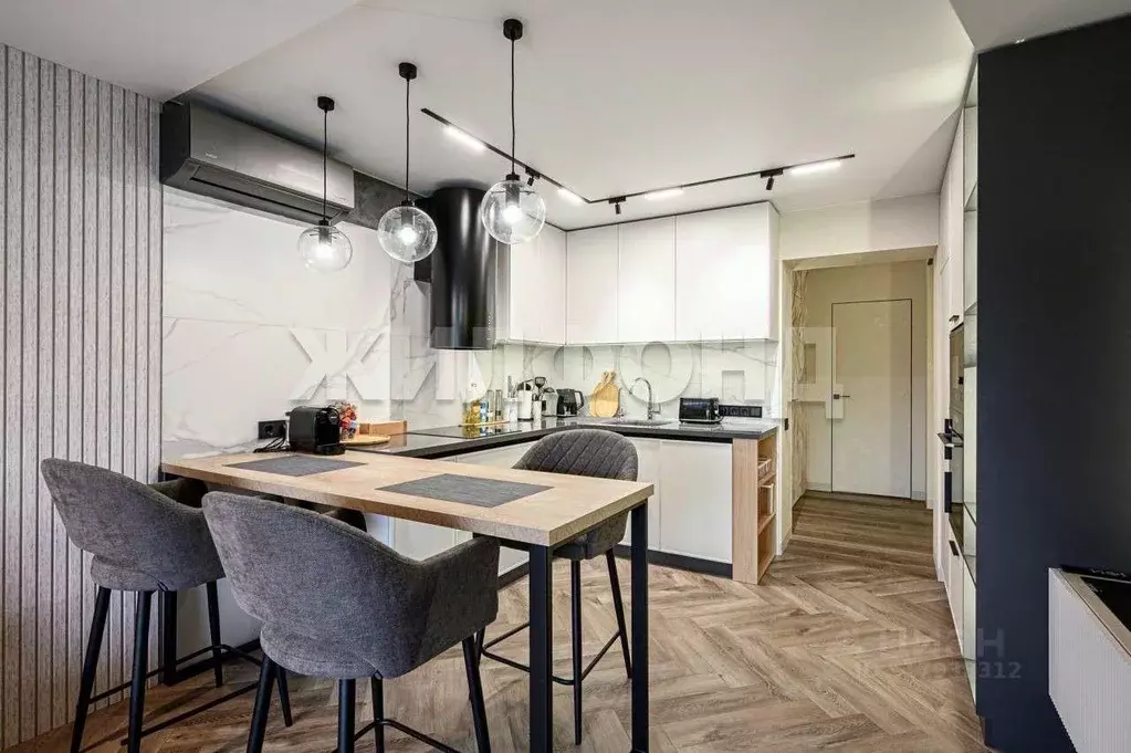 Квартира, 3 комнаты, 70 м - Фото 0