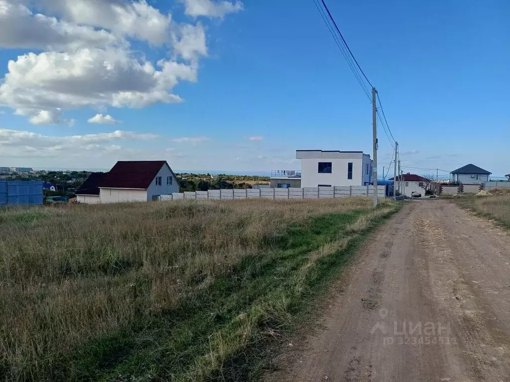 Участок в Севастополь ул. 4-я Комендорская (4.5 сот.) - Фото 1