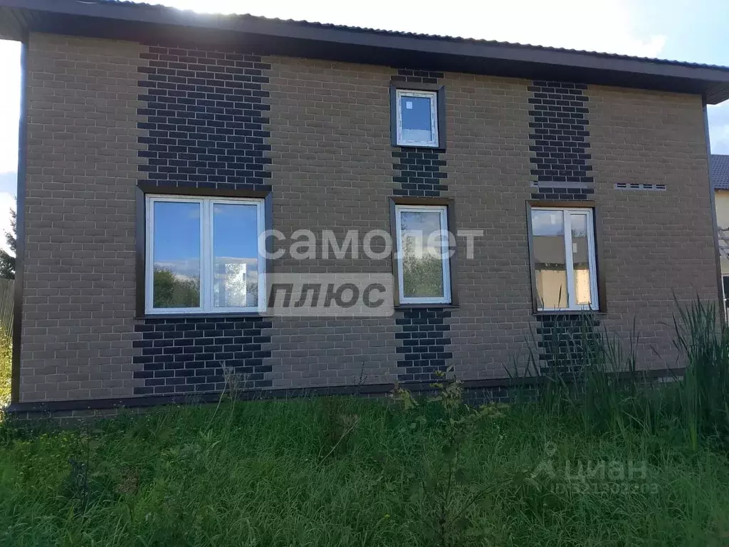 Дом в Калужская область, Жуковский район, Совхоз Победа с/пос, д. ... - Фото 1