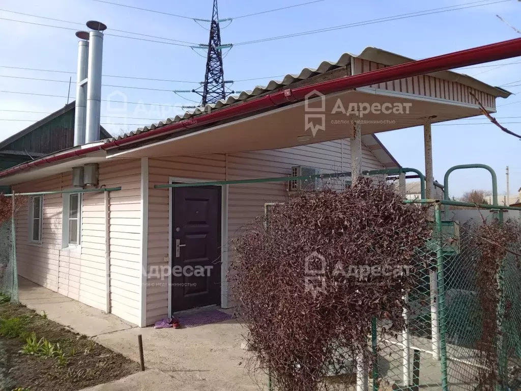 Дом в Волгоградская область, Волгоград Конноармейская ул. (53 м) - Фото 1