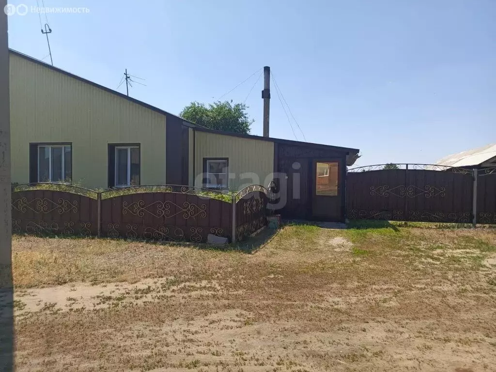 Дом в село Ракиты, улица Крупской (70 м) - Фото 1