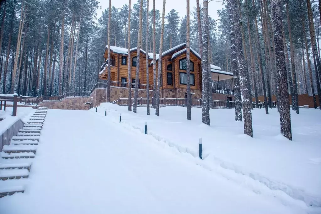 Коттедж в Красноярский край, Дивногорск городской округ, пос. Манский ... - Фото 1