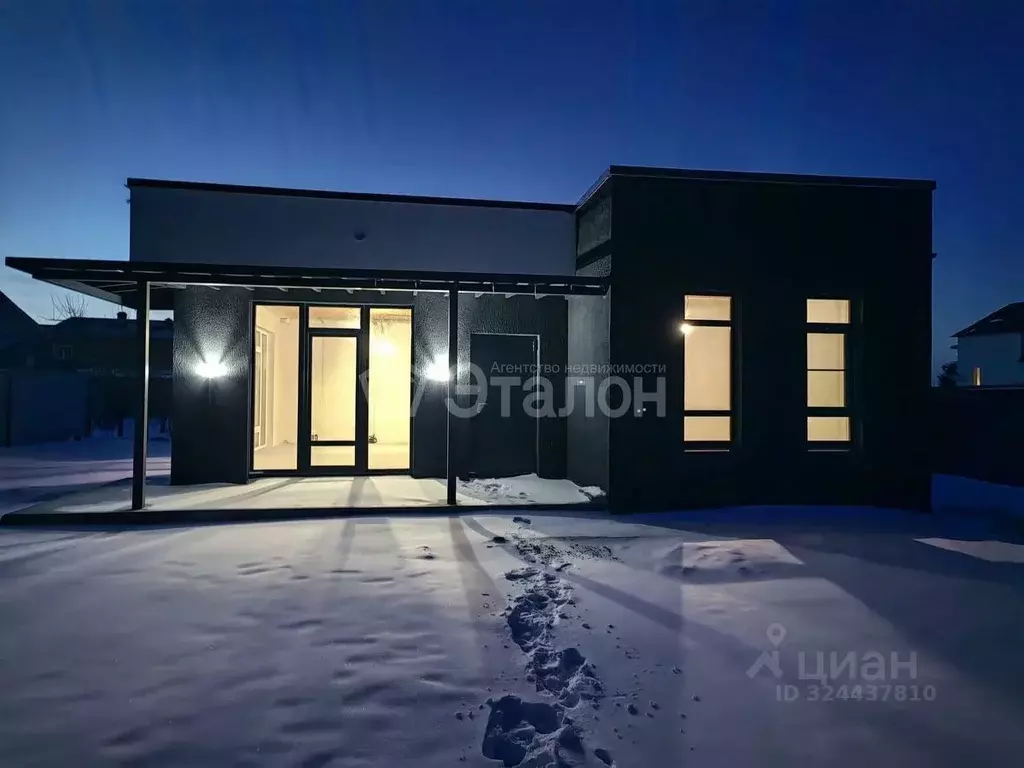 Дом в Волгоградская область, Волгоград Дунайская ул., 54 (115 м) - Фото 1