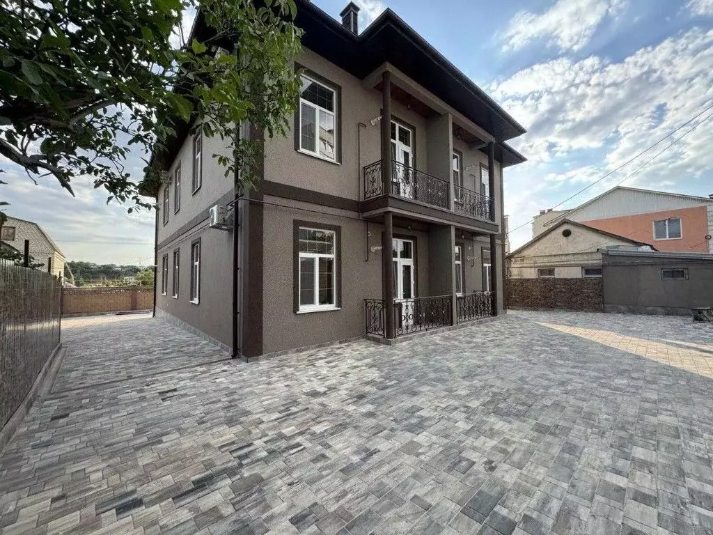 2-к кв. Крым, Симферополь ул. Луговая, 6/2 (60.0 м) - Фото 2