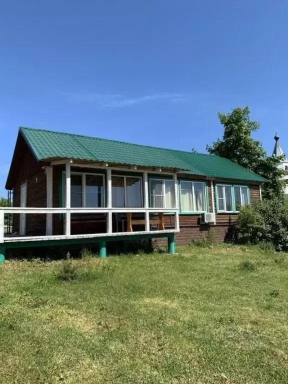 Дом в Псковская область, Псковский муниципальный округ, д. Остров ... - Фото 1