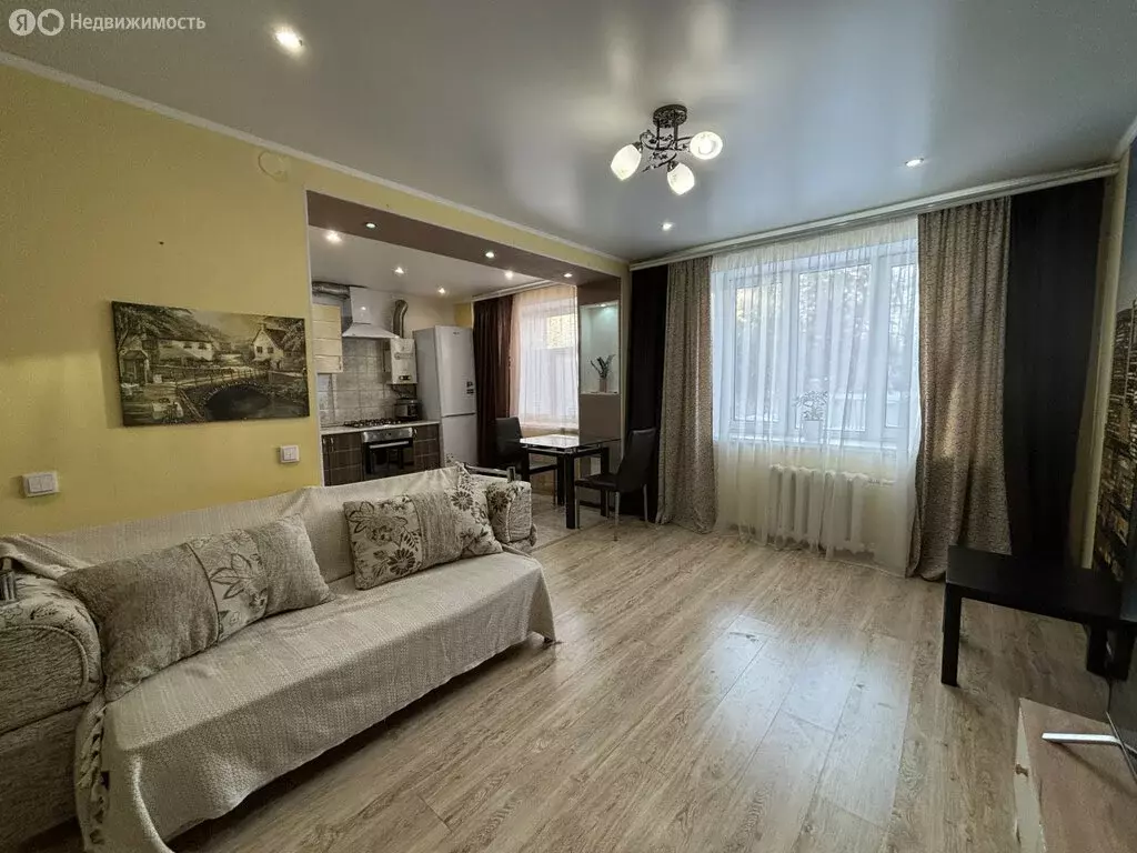 2-комнатная квартира: Октябрьский, улица Чапаева, 30 (51.9 м) - Фото 2