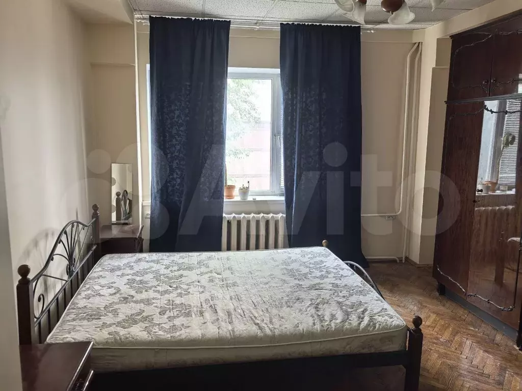 3-к. квартира, 70 м, 3/6 эт. - Фото 0
