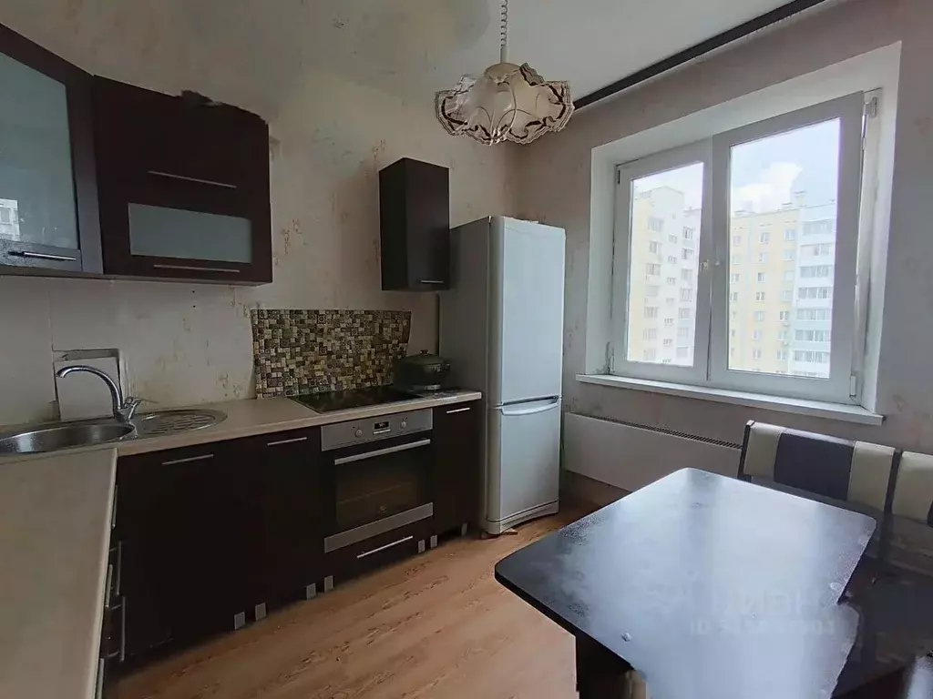 2-к кв. Челябинская область, Челябинск ул. Лобырина, 11А (57.18 м) - Фото 0