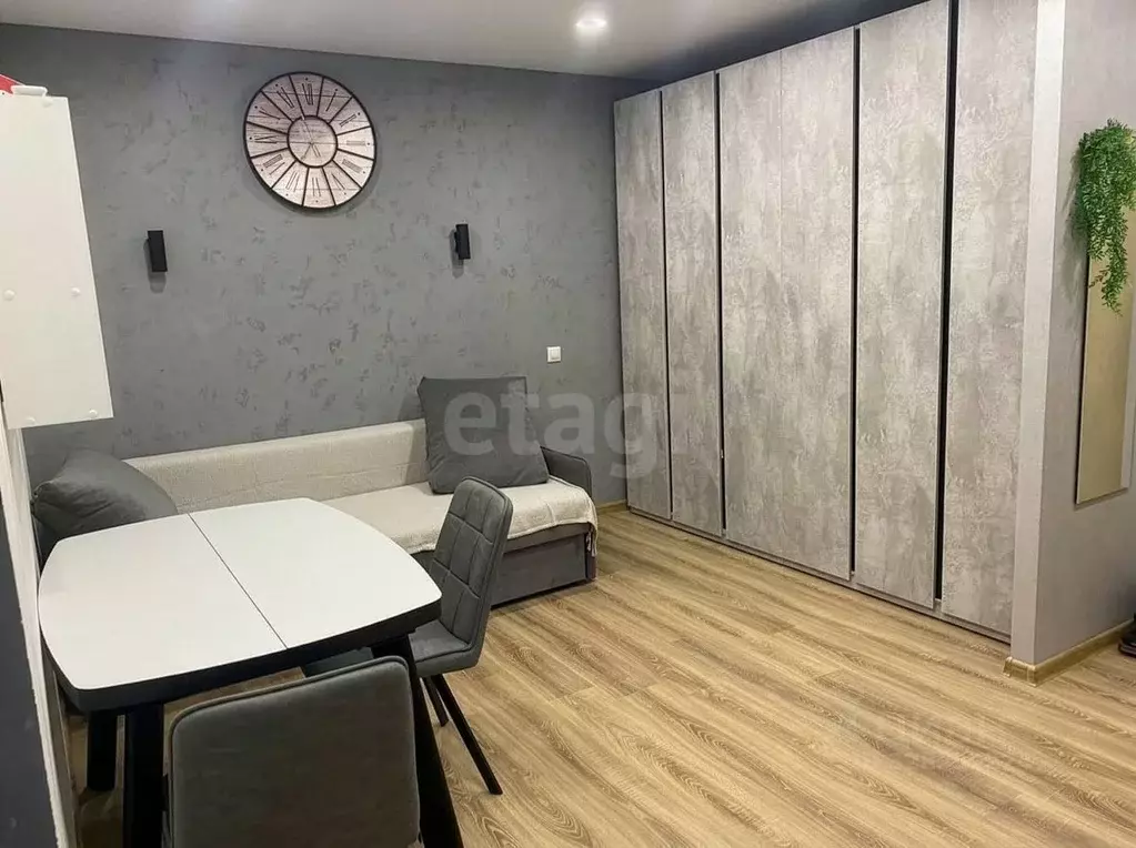 1-к кв. Удмуртия, Ижевск ул. Металлургов, 2 (43.0 м) - Фото 1