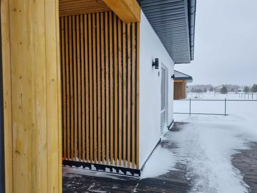 Дом в Новосибирская область, Мошковский район, пос. Октябрьский пер. ... - Фото 1