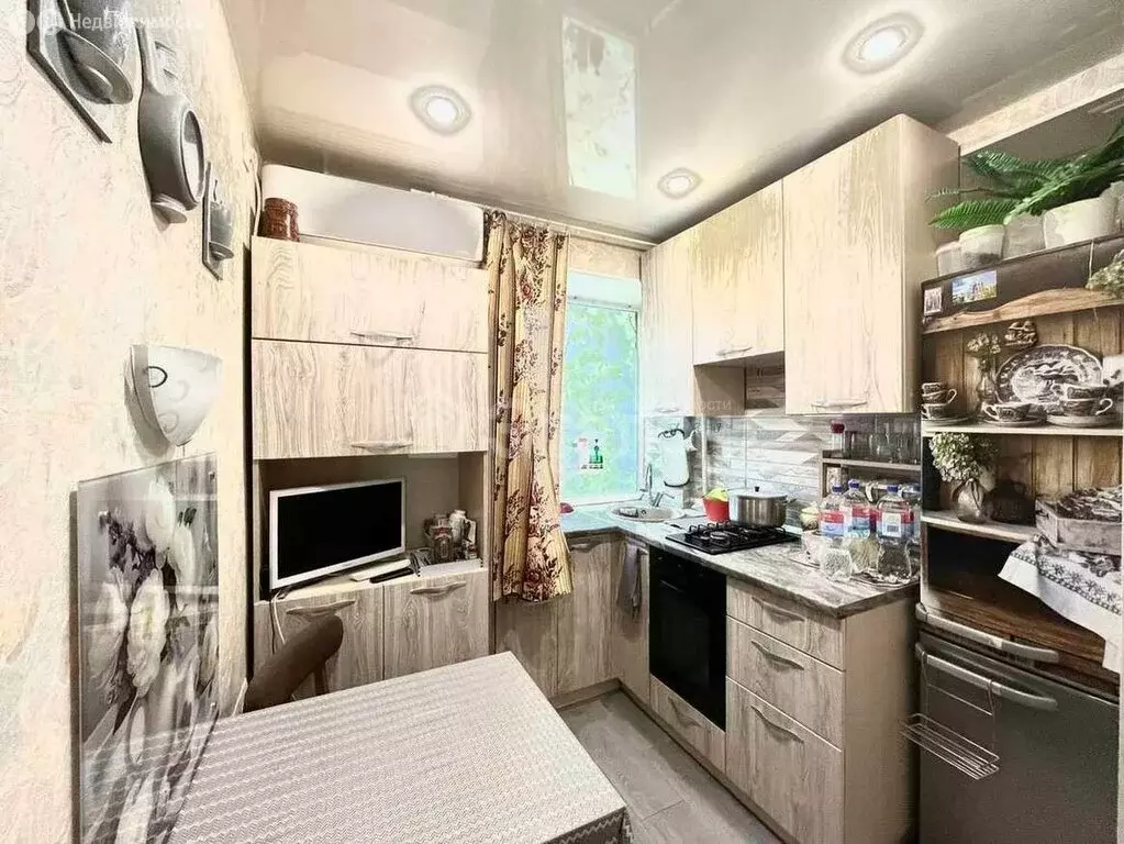 2-комнатная квартира: Волгоград, улица Маршала Ерёменко, 100 (47 м) - Фото 1