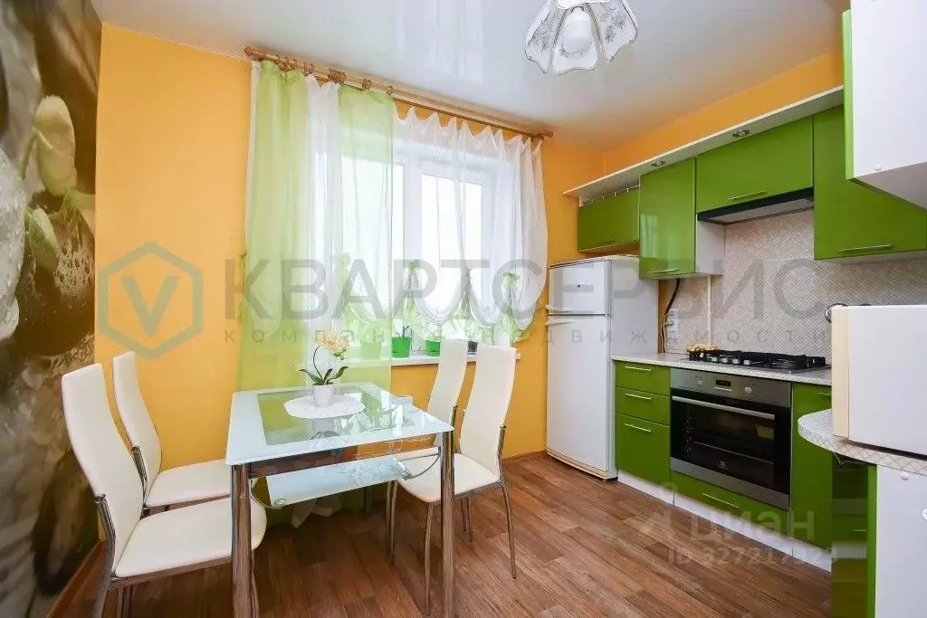 1-к кв. Омская область, Омск ул. Малиновского, 10/1 (37.1 м) - Фото 0