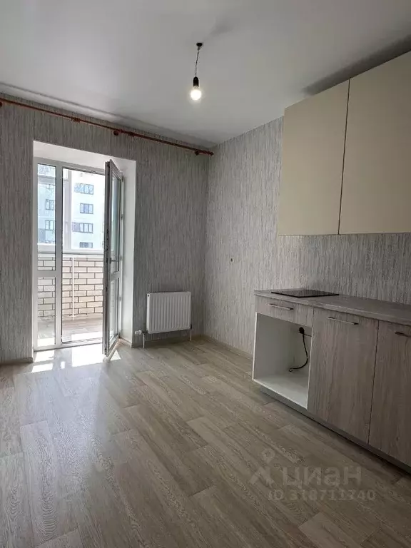 1-к кв. Тюменская область, Тюмень ул. Раушана Абдуллина, 6к1 (32.0 м) - Фото 1