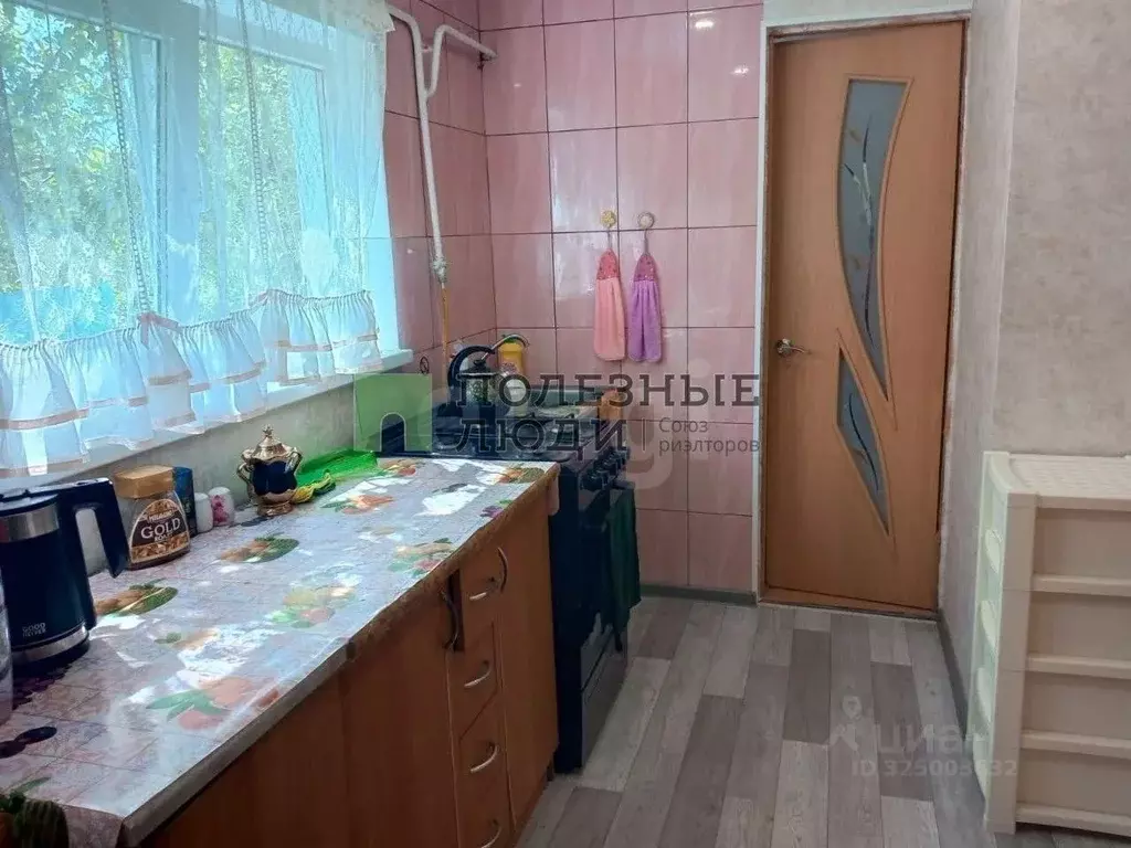 Дом в Крым, Бахчисарайский район, Почтовое пгт пер. Заводской, 14 (73 ... - Фото 2