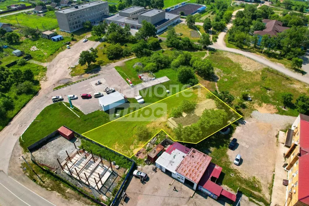 Участок в Приморский край, Надеждинский муниципальный округ, пос. ... - Фото 1
