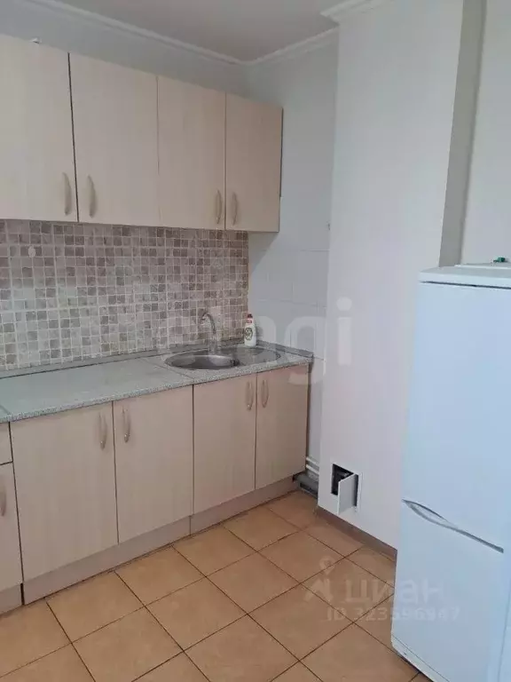 1-к кв. Омская область, Омск ул. Масленникова, 66 (40.3 м) - Фото 1