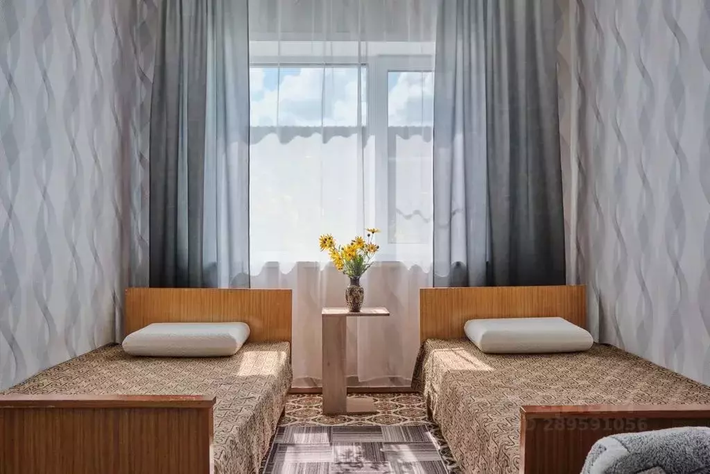 Дом в Алтайский край, Яровое ул. Комарова, 71 (100 м) - Фото 2