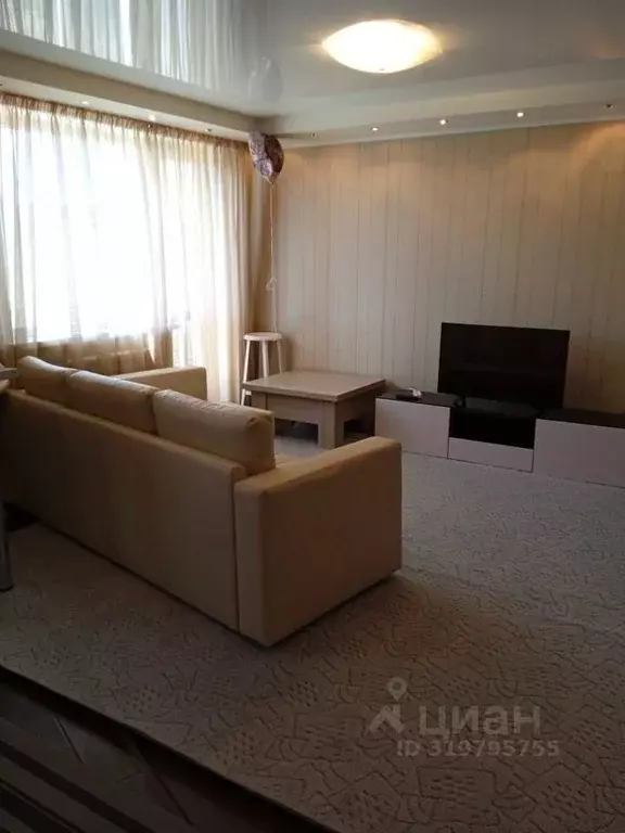 2-к кв. Свердловская область, Екатеринбург ул. Громова, 148 (41.0 м) - Фото 1