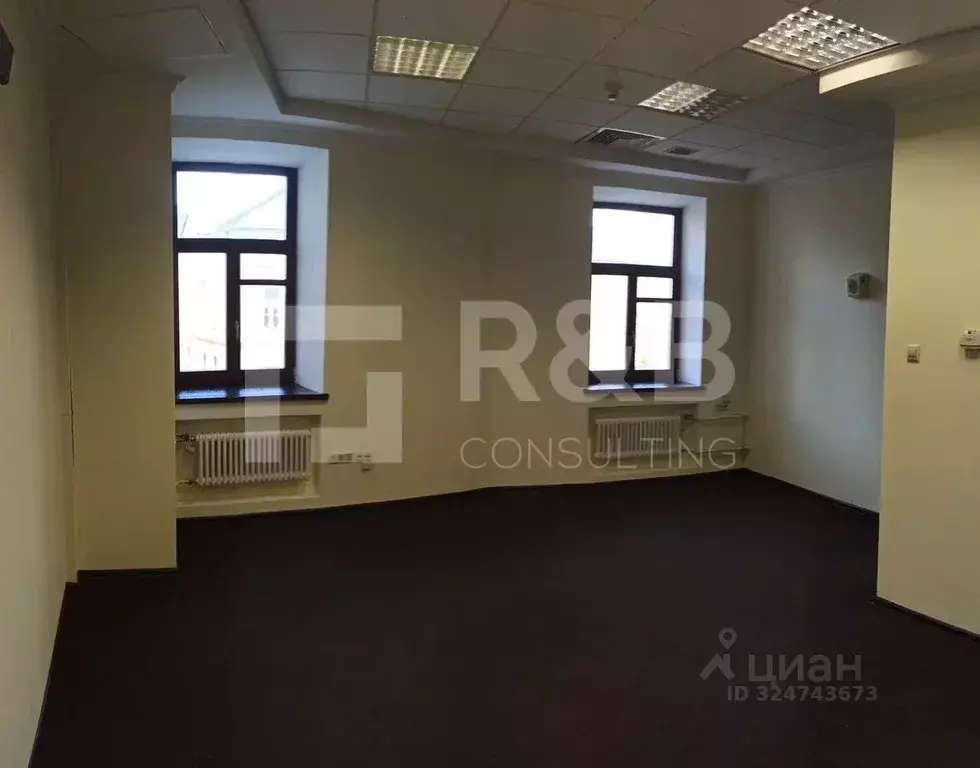 Офис в Москва Средний Овчинниковский пер., 8С2 (246 м) - Фото 1
