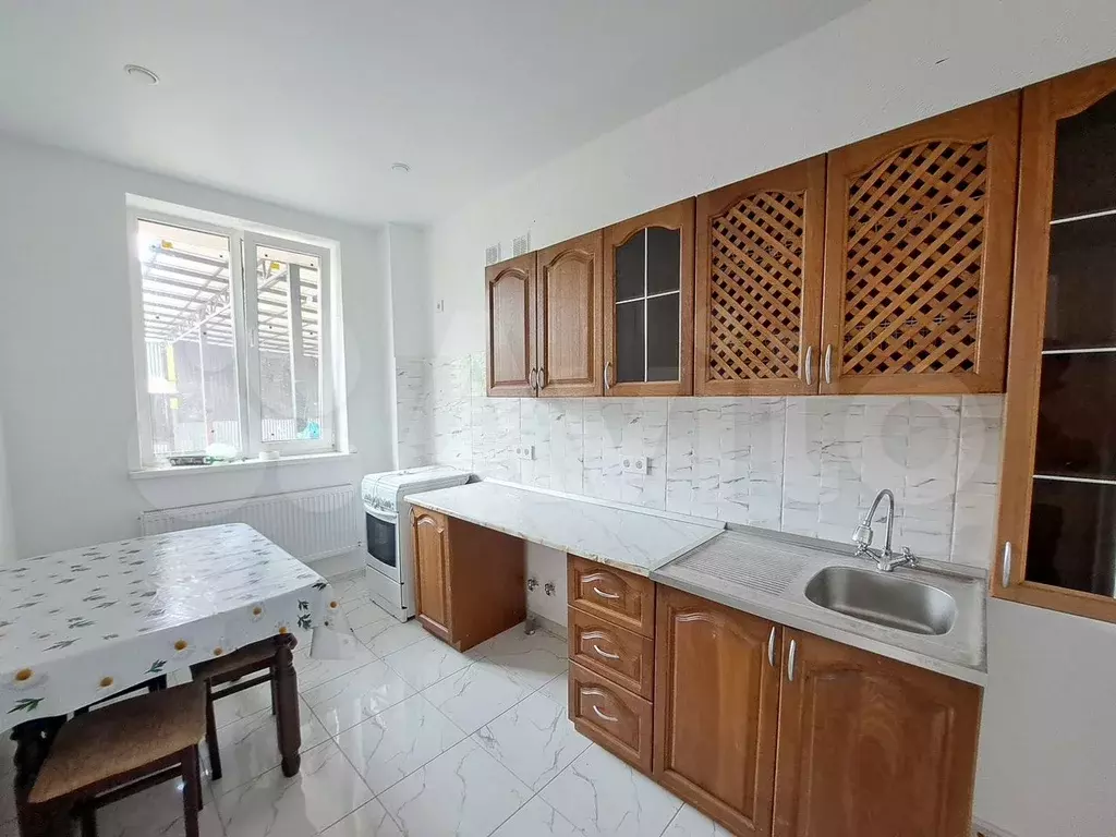 1-к. квартира, 40 м, 1/2 эт. - Фото 0
