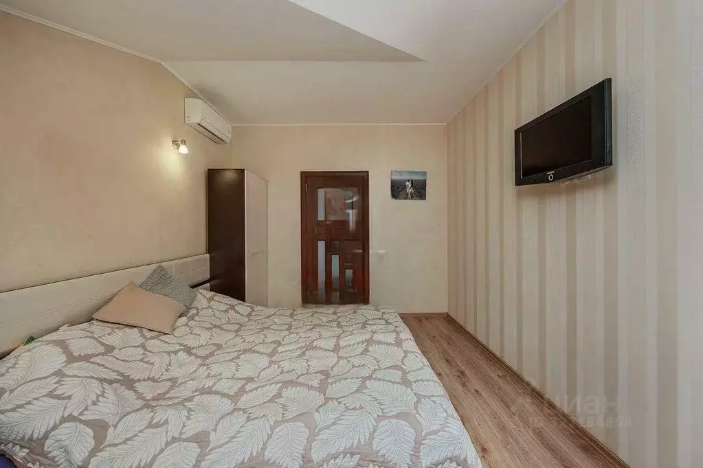 2-к кв. Севастополь ул. Степаняна, 8 (66.7 м) - Фото 1