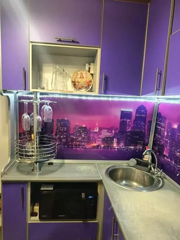 2-к кв. Нижегородская область, Дзержинск Октябрьская ул., 70 (43.0 м) - Фото 1