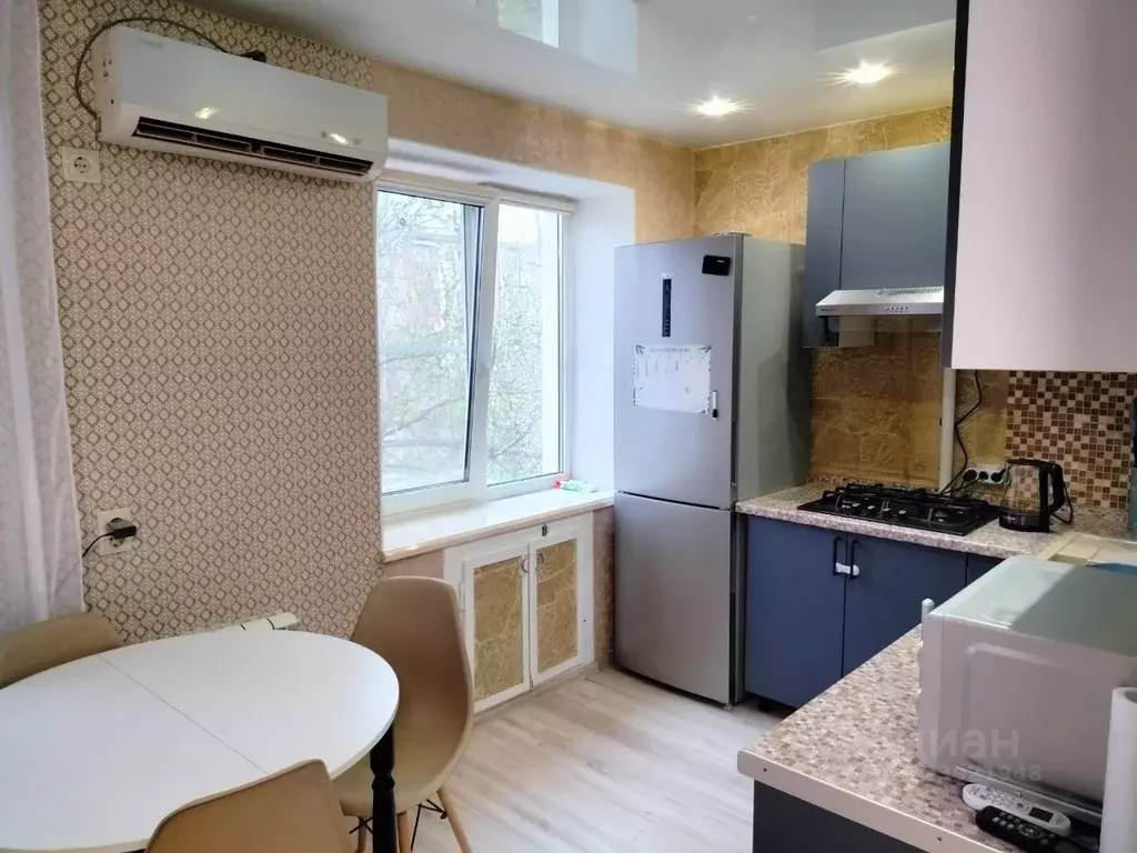 2-к кв. Волгоградская область, Волгоград просп. Канатчиков, 11 (45.0 ... - Фото 1