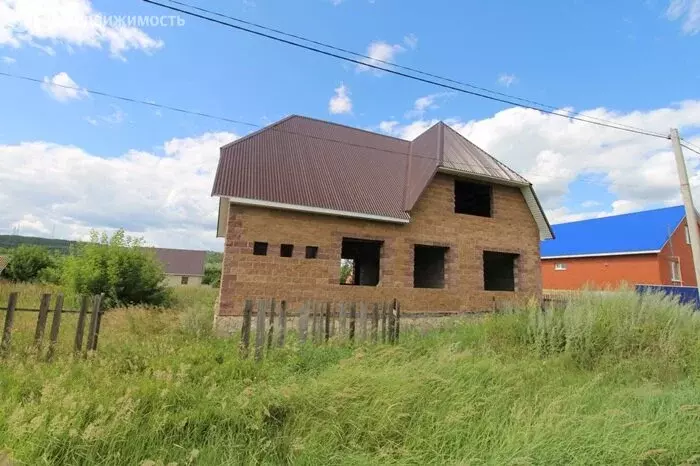 Дом в Туймазы, микрорайон Агиртамак, Малиновая улица, 12 (174.3 м) - Фото 1
