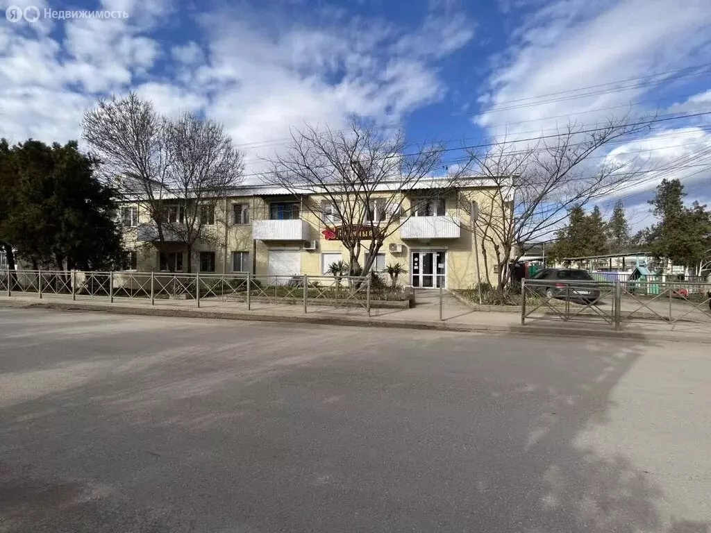 1-комнатная квартира: село Тенистое, улица Ленина, 27 (75.1 м) - Фото 1