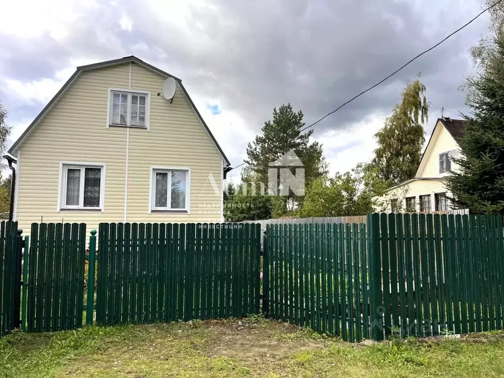 Дом в Ленинградская область, Выборгский район, Рощинское городское ... - Фото 1