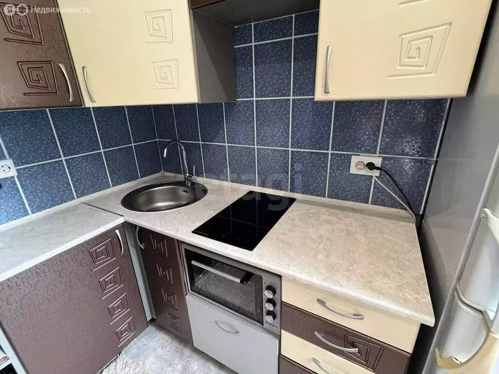 2-комнатная квартира: Барнаул, улица Островского, 6Ак2 (44 м) - Фото 2