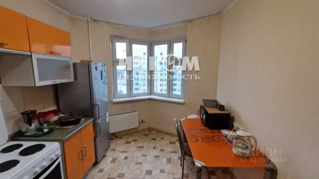 2-к кв. Москва ул. Маршала Савицкого, 28 (51.2 м) - Фото 0