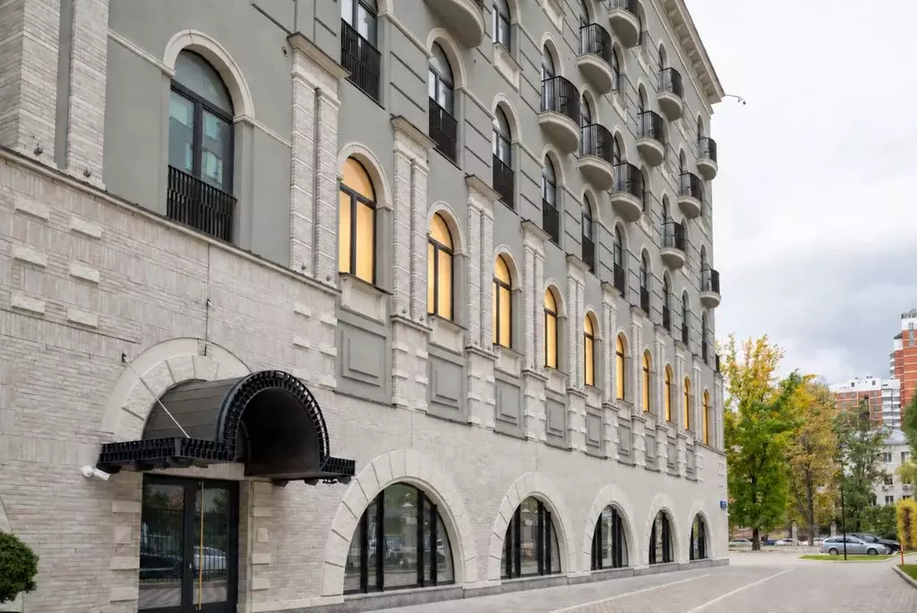 6-к кв. Москва ул. Саляма Адиля, 2А (624.3 м) - Фото 1